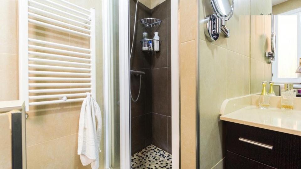 Hostal Guzmán El Bueno Madrid